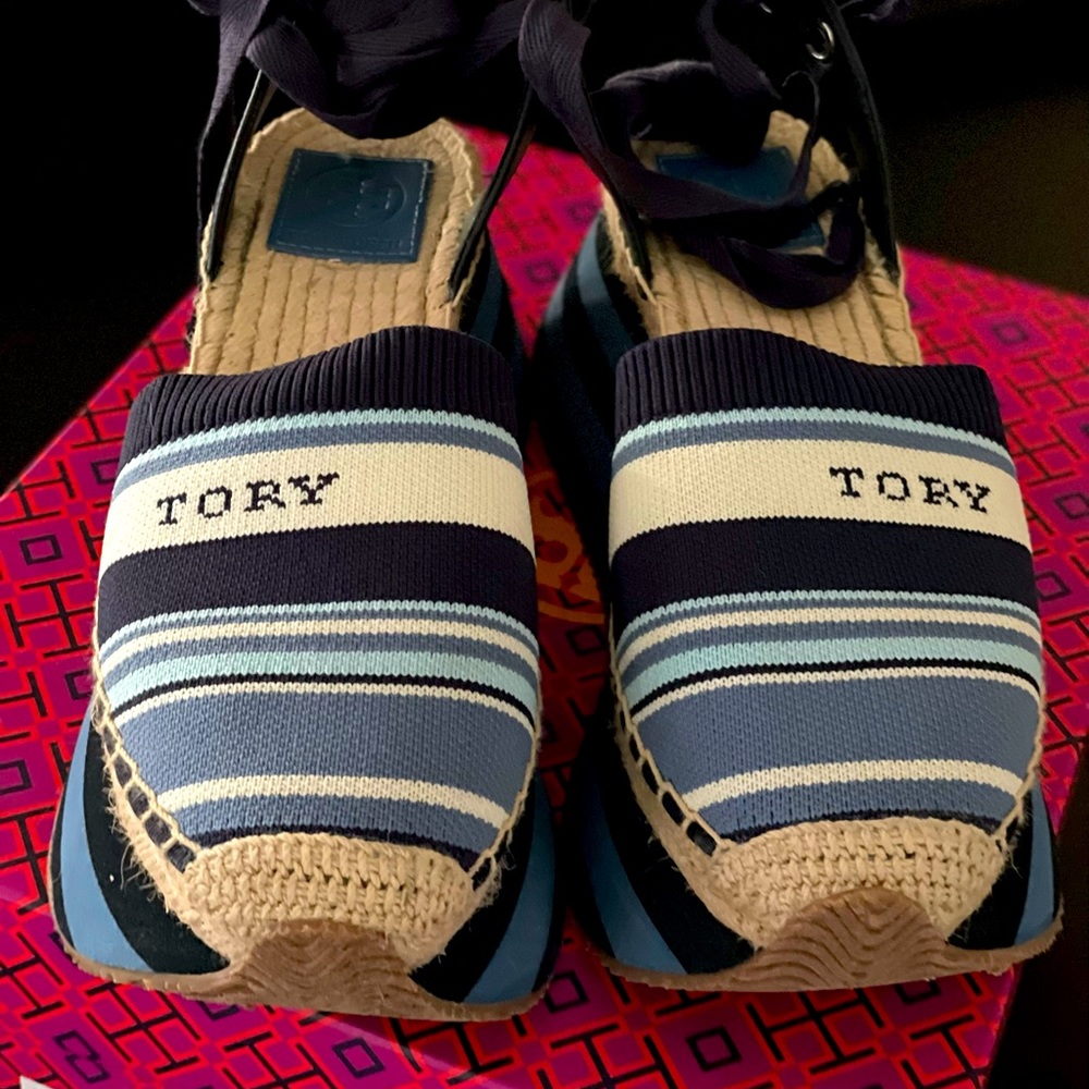 TORY BURCH PLATFORM ESPADRILLES